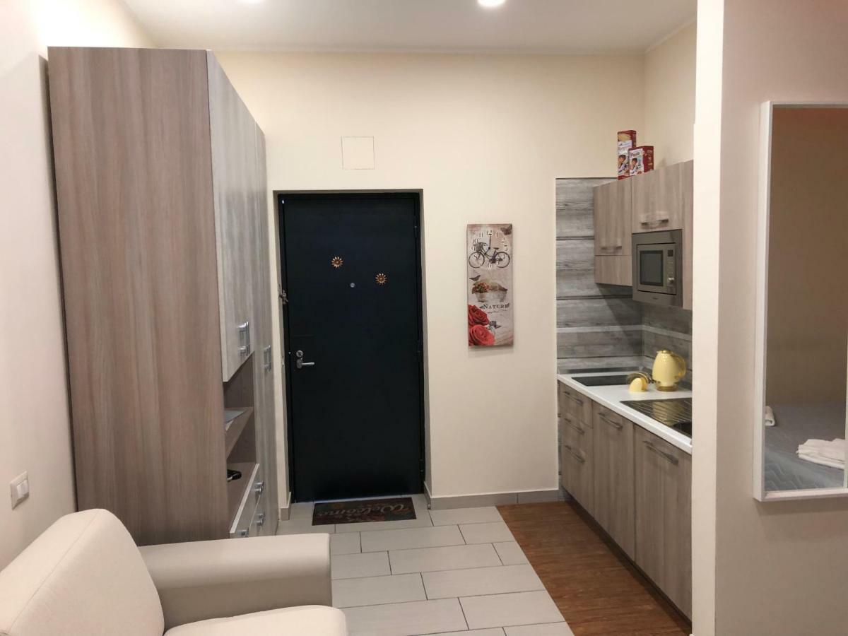 Room25Mq Picasso Черкола Екстер'єр фото