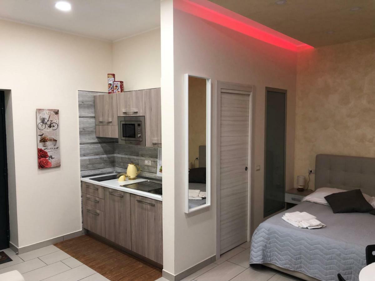 Room25Mq Picasso Черкола Екстер'єр фото