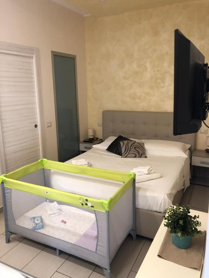 Room25Mq Picasso Черкола Екстер'єр фото